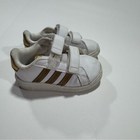 Adidas White & Gold Classic Striped Leather Sneakers - Picture 2 of 6